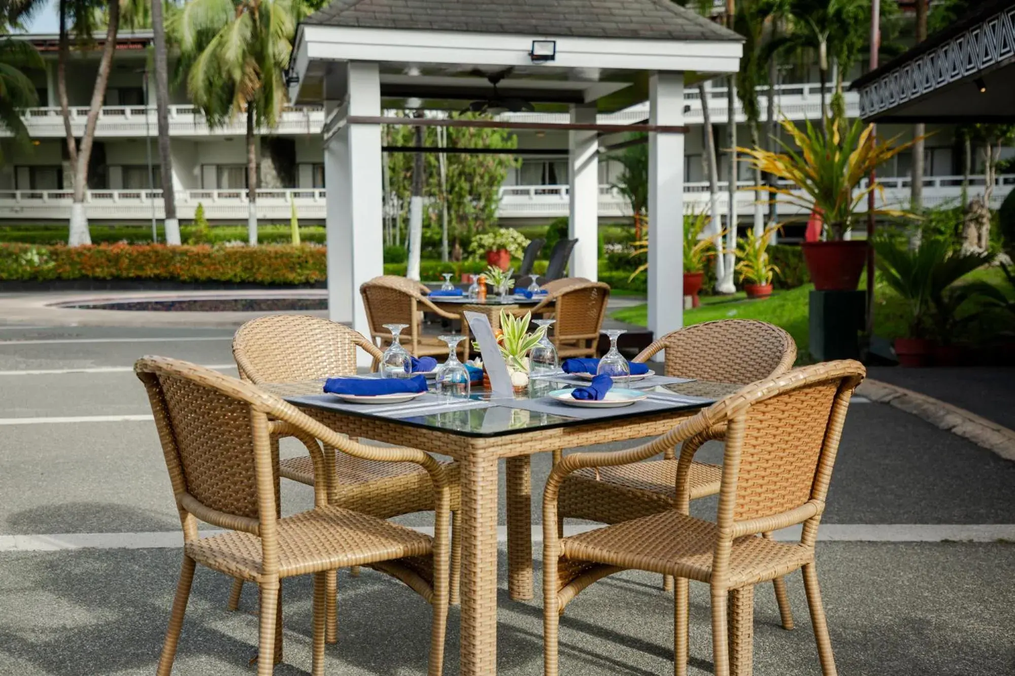 Restaurant/places to eat in Waterfront Insular Hotel Davao